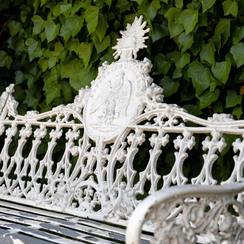 Pamono White Garden Bench in Cast Iron> Garden Seating