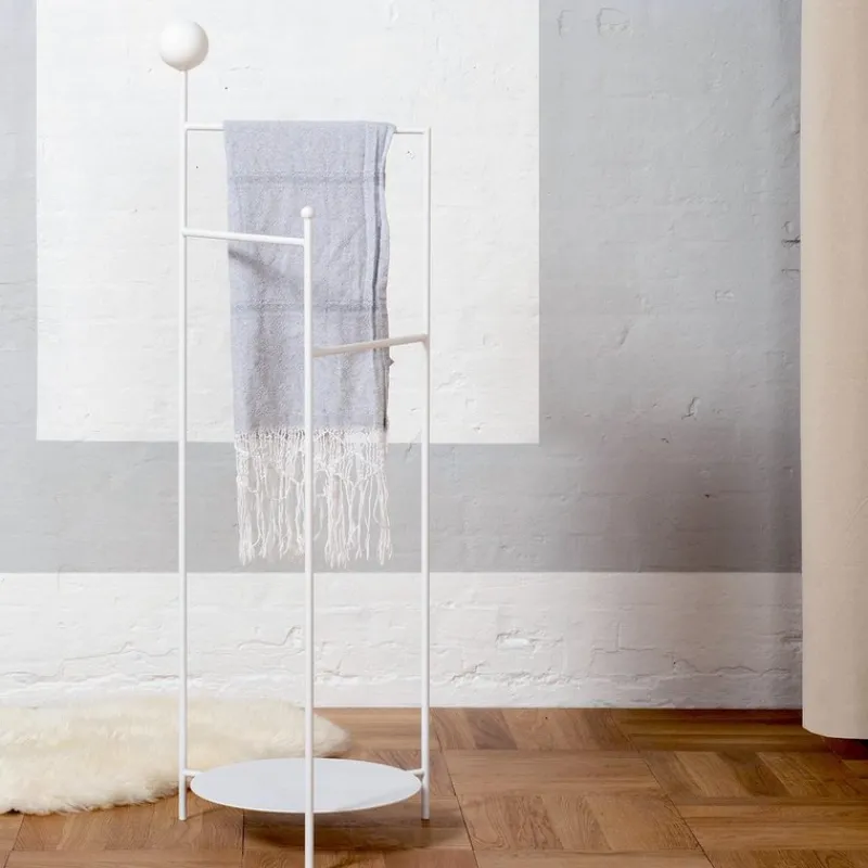 Pamono White Gestus Valet Stand by OK Design> Racks, Hooks & Valets