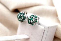 Pamono White Gold Shower-Shaped Earrings with Brilliant-Cut Diamonds, Set of 2><noscript><img width=