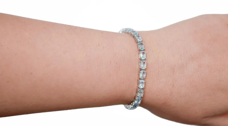 Pamono White Gold Tennis Bracelet with Aquamarine Colour Topaz> Bracelets