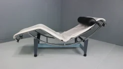Hot Pamono White Leather LC4 Chaise Longue by Le Corbusier for Cassina, 1960s