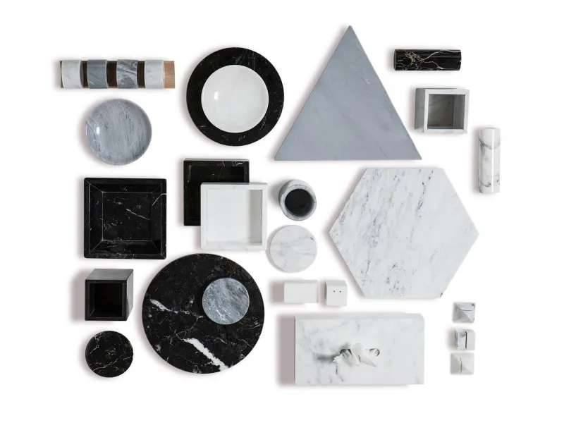 Pamono White Marble Stand Cake> Decorative Objects
