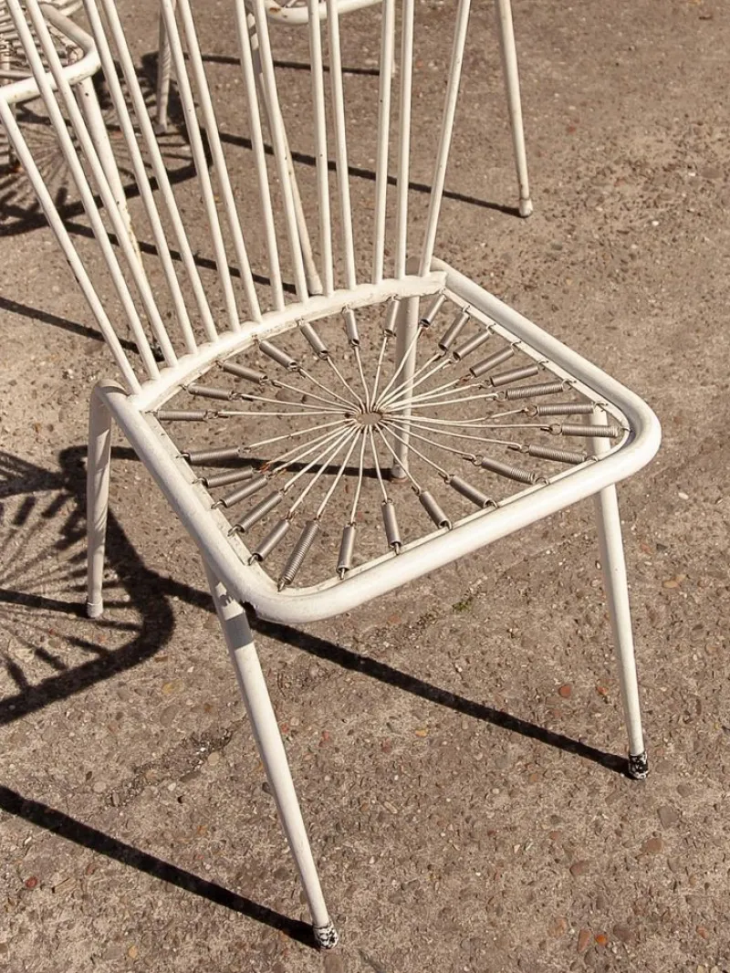 Discount Pamono White Painted Wrought Iron and Metal Bistro Chairs and Sofa in the style of Mathieu Matégot, France, 1950s, Set of 5