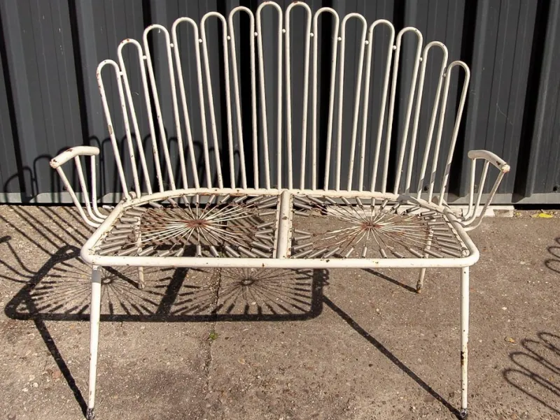 Discount Pamono White Painted Wrought Iron and Metal Bistro Chairs and Sofa in the style of Mathieu Matégot, France, 1950s, Set of 5
