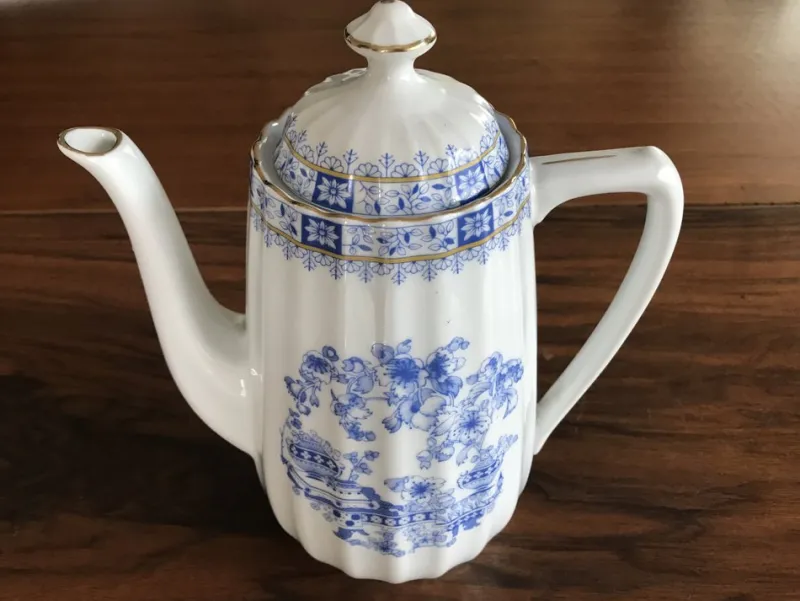 Pamono White Porcelain Jug, Bavaria, 1950s> Bottles, Carafes & Jugs