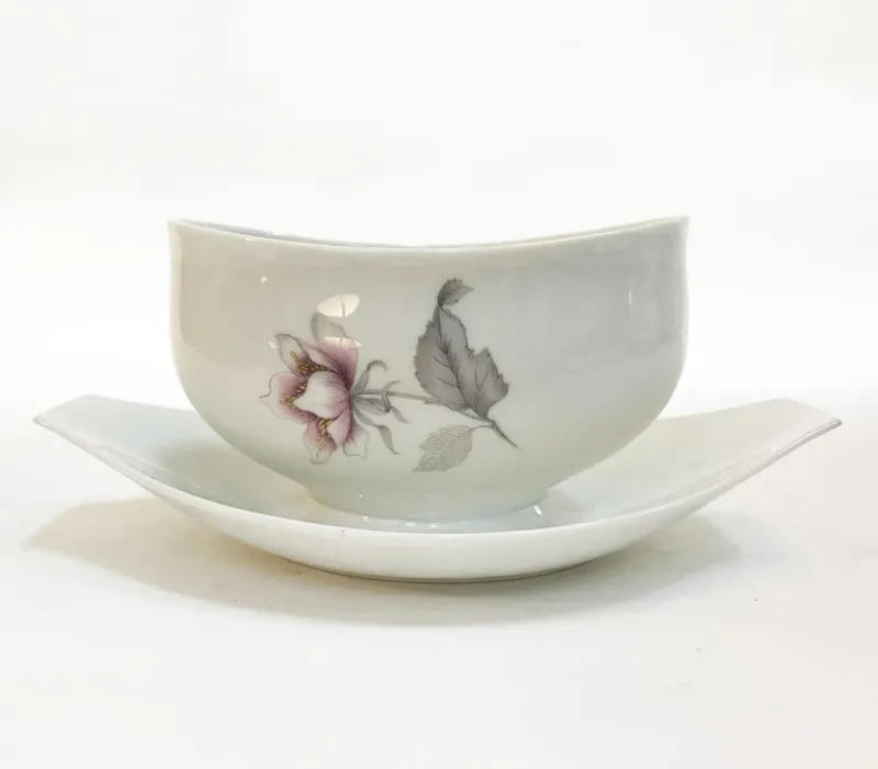 Clearance Pamono White Porcelain Tableware Set from Bidasoa, 1960s, Set of 27