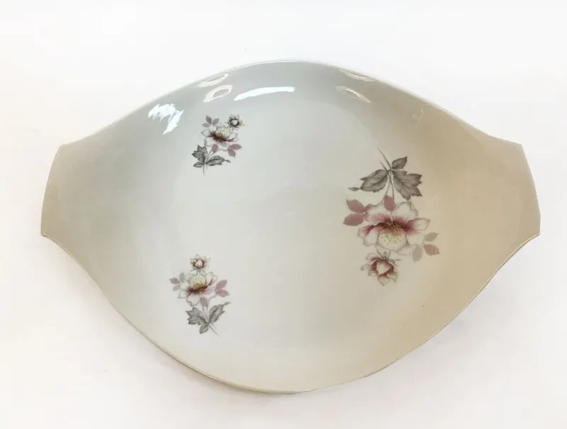 Clearance Pamono White Porcelain Tableware Set from Bidasoa, 1960s, Set of 27