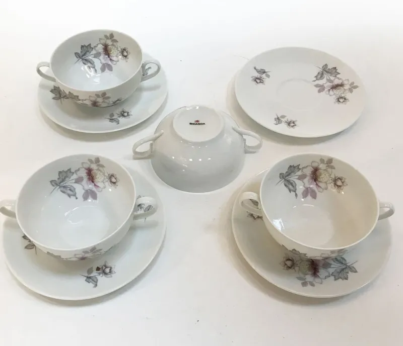 Clearance Pamono White Porcelain Tableware Set from Bidasoa, 1960s, Set of 27