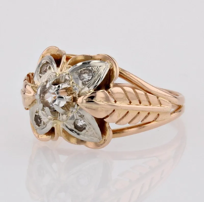 Pamono White Sapphires and 18 Karat Rose Gold Feather Clover Ring, 1960s> Rings