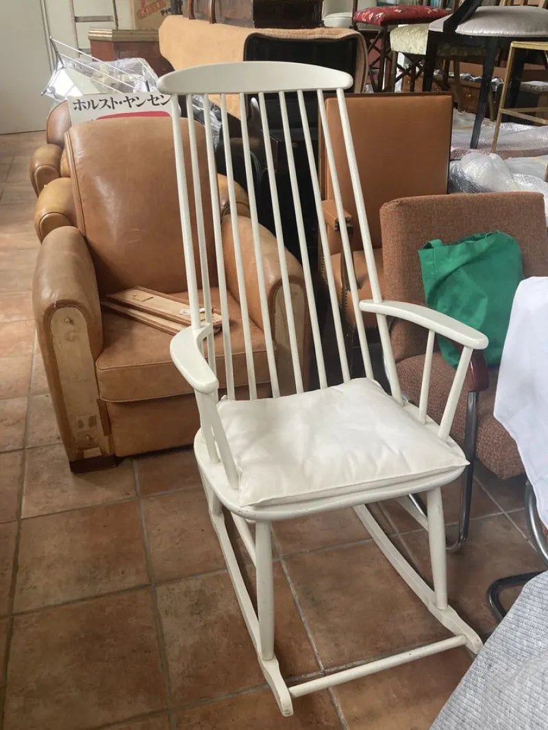 Pamono White Scandinavian Rocking Chair, 1960s> Rocking Chairs