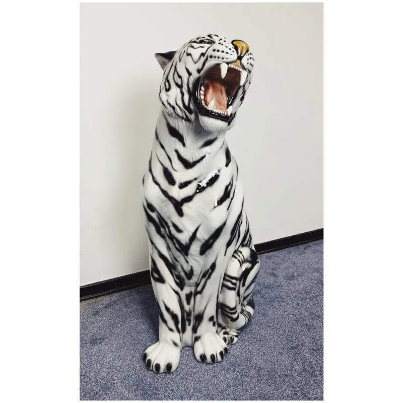 Pamono White Tiger Figurine in Ceramic by Ceramiche Boxer> Sculpture