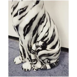 Pamono White Tiger Figurine in Ceramic by Ceramiche Boxer><noscript><img width=