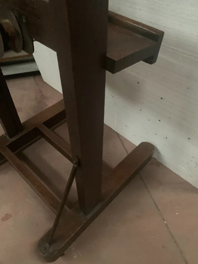 Pamono Wood Rack and Pinion Easel, 20th Century