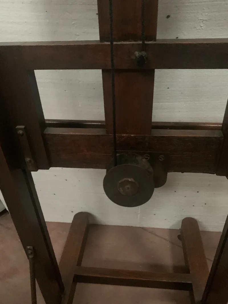 Pamono Wood Rack and Pinion Easel, 20th Century
