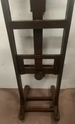 Pamono Wood Rack and Pinion Easel, 20th Century