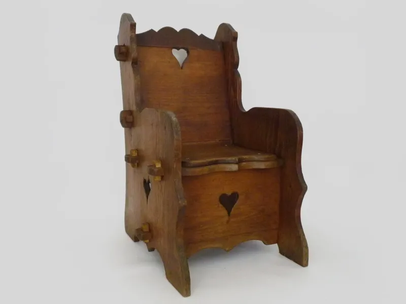 Pamono Wooden Children's Potty Chair, 1950s> Children's Chairs