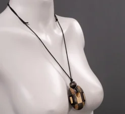 Outlet Pamono Wooden Costume Jewelry Pendant, 1980s
