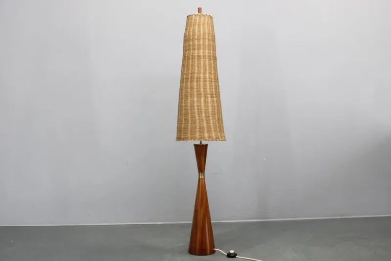 Pamono Wooden Table Lamp with Wicker Shade from Parker Knoll, Britain, 1960s> Table Lamps