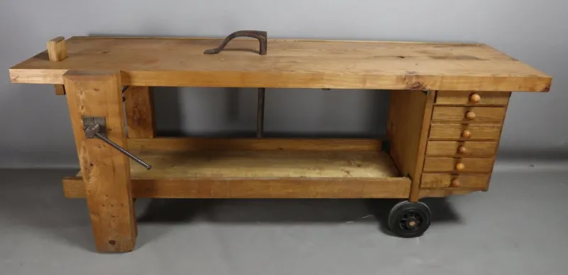 Best Pamono Wooden Workbench on Castors