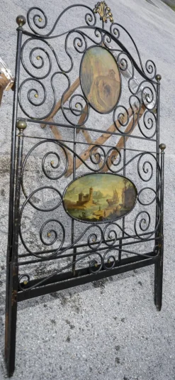 Sale Pamono Wrought Iron Hand-Painted Bed, Italy