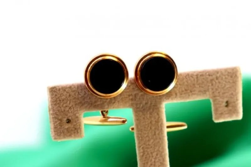 Clearance Pamono Yellow Gold Cufflinks with Circular Onyx and Surrounding Strips, Set of 2
