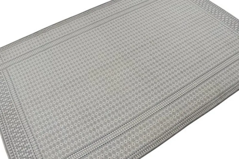 Outlet Pamono Zilu Style Kilim in White and Blue-Gray Geometric Pattern from R&K Principal Jahanshah Nazmiyal
